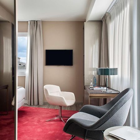 Nh Collection Madrid Suecia Hotel Bagian luar foto A room at the hotel