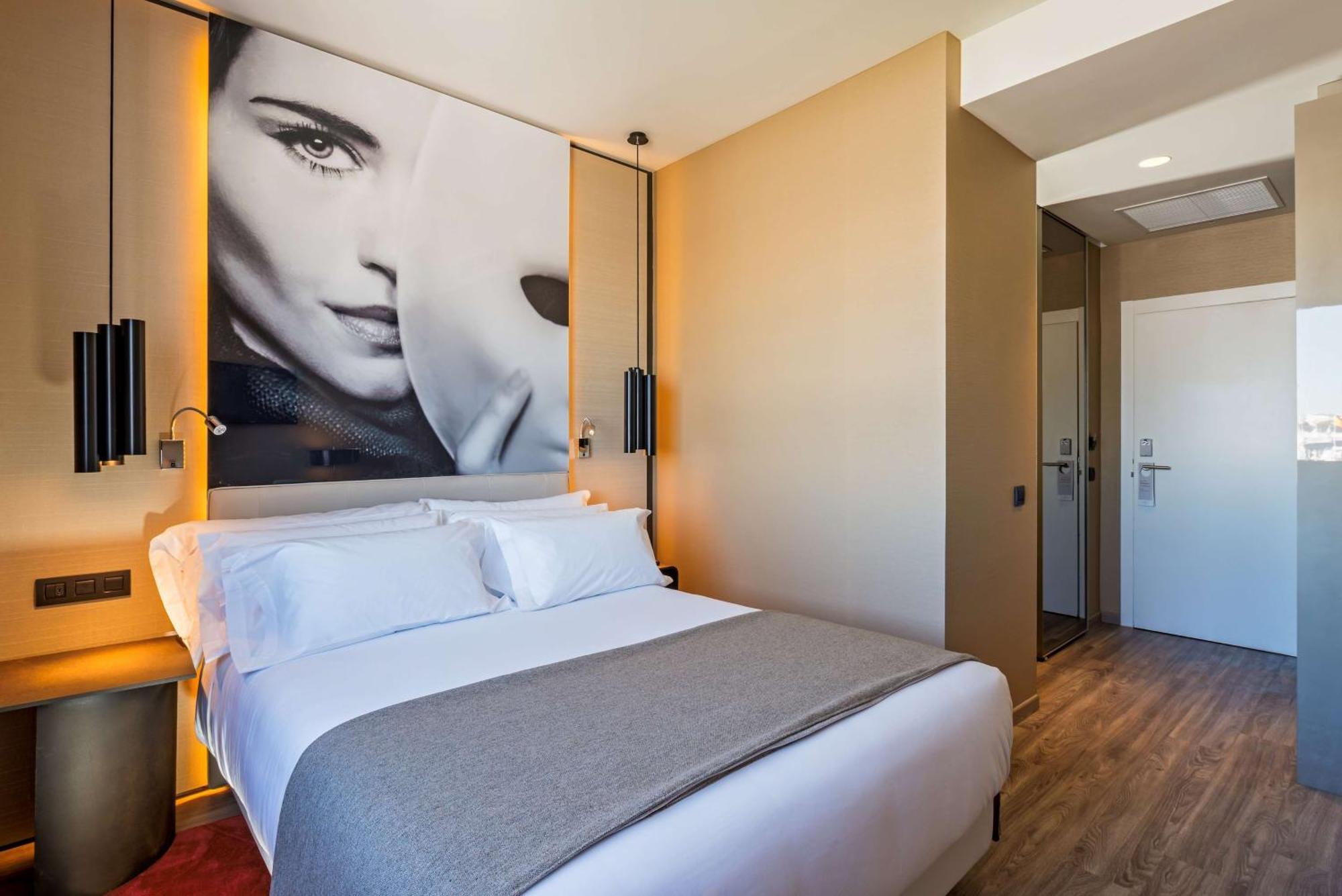 Nh Collection Madrid Suecia Hotel Bagian luar foto Deluxe room