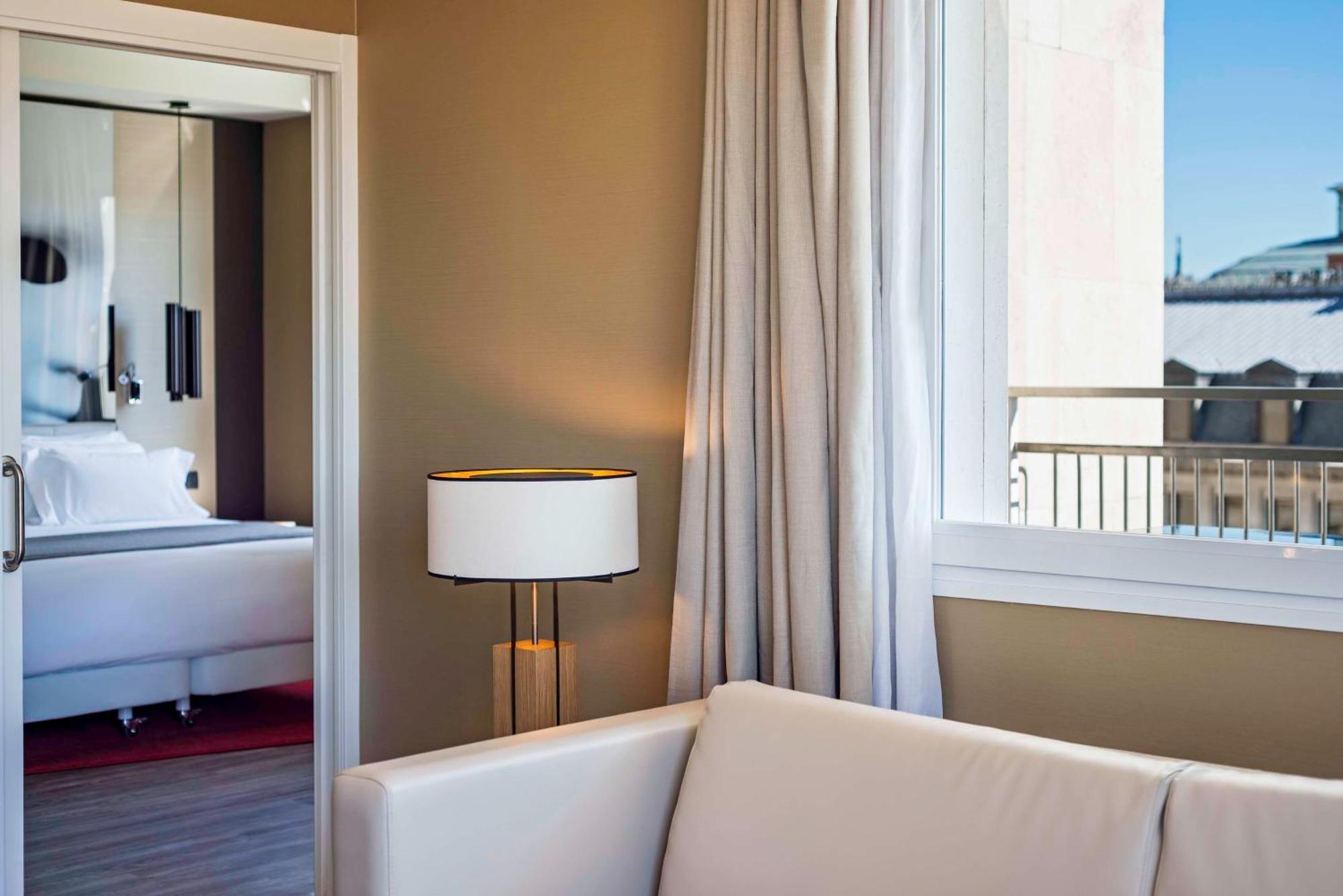 Nh Collection Madrid Suecia Hotel Bagian luar foto Suite